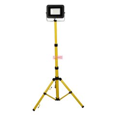 LED reflektor állvánnyal 1x30W